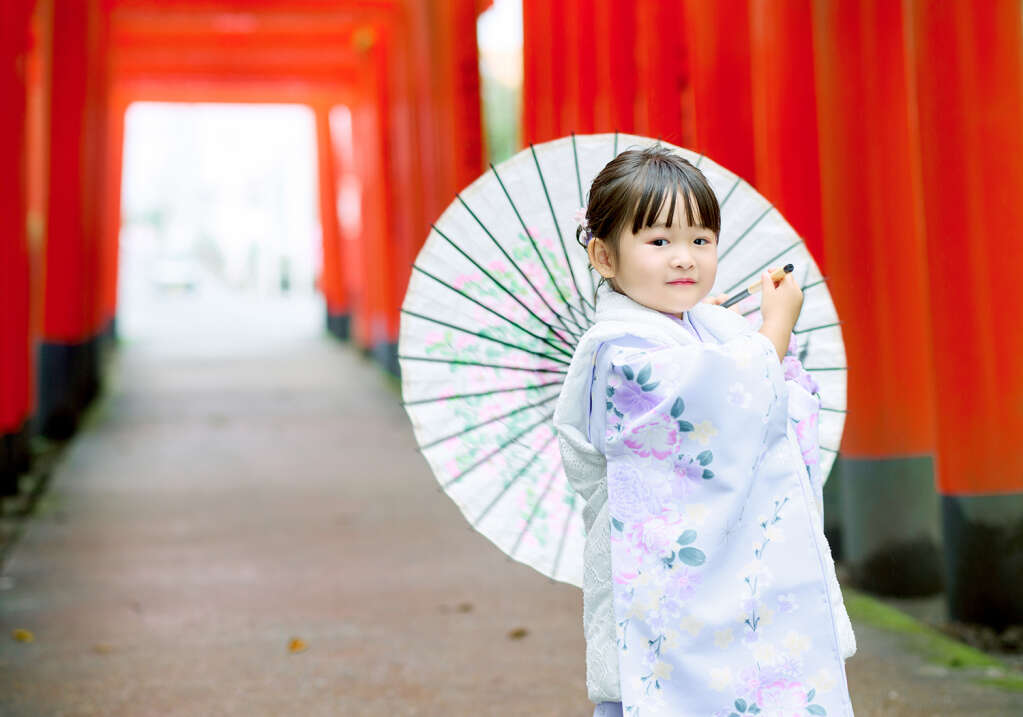 七五三　キャンペーン　記念写真　３才　５才　７才　着物　羽織　袴　被布　レンタル衣装　着物レンタル　鎧かぶと　甲冑　おしゃれ　かっこいい　かわいい　753