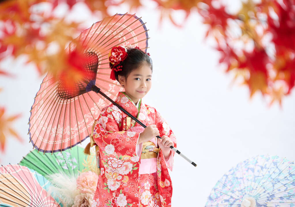 七五三　キャンペーン　記念写真　３才　５才　７才　着物　羽織　袴　被布　レンタル衣装　着物レンタル　鎧かぶと　甲冑　おしゃれ　かっこいい　かわいい　753